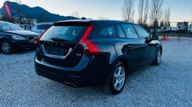 Volvo V60 2.0d-150kc euro 6 автоматик навигация, снимка 4 - Автомобили и джипове - 53624624