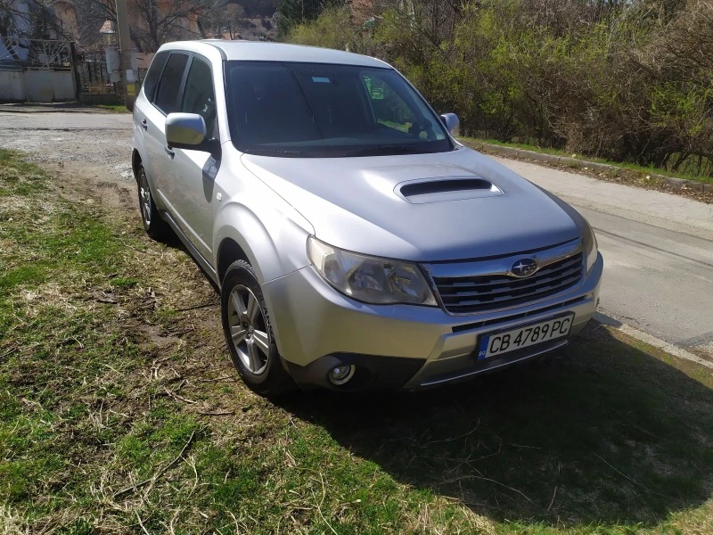 Subaru Forester, снимка 2 - Автомобили и джипове - 47698489