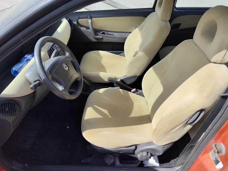 Lancia Ypsilon 1.2, снимка 6 - Автомобили и джипове - 47236603