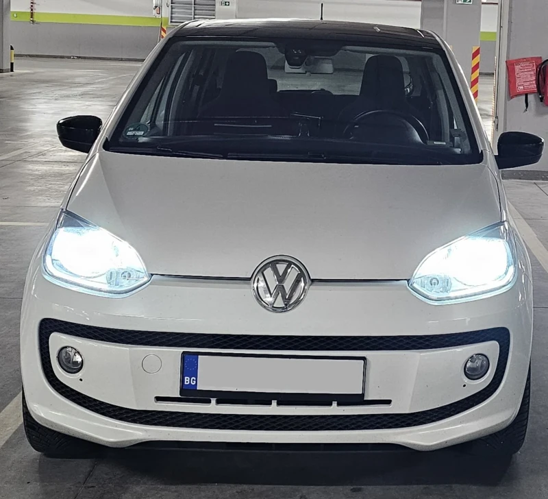 VW Up Cup, снимка 1 - Автомобили и джипове - 47679418