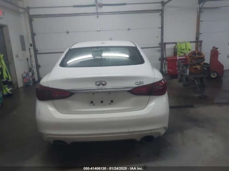 Infiniti Q50 3.0T LUXE, снимка 6 - Автомобили и джипове - 49305576