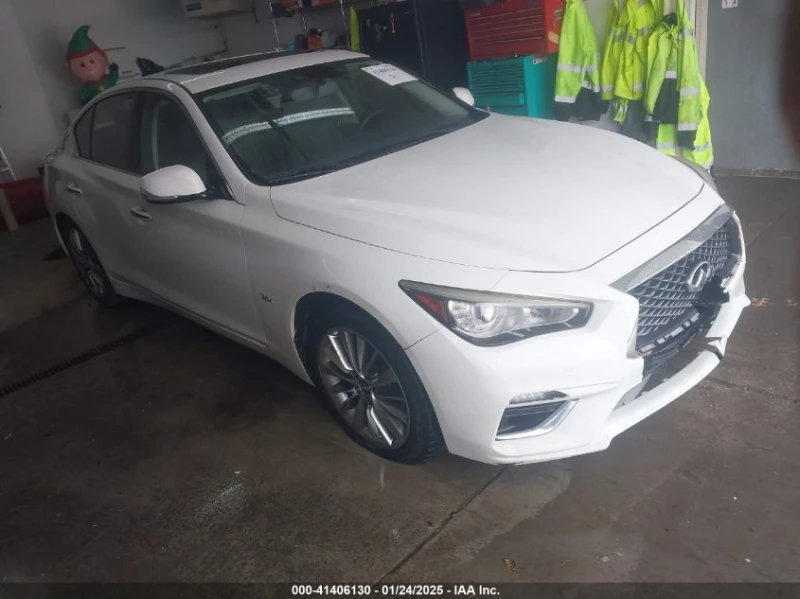 Infiniti Q50 3.0T LUXE, снимка 2 - Автомобили и джипове - 49305576