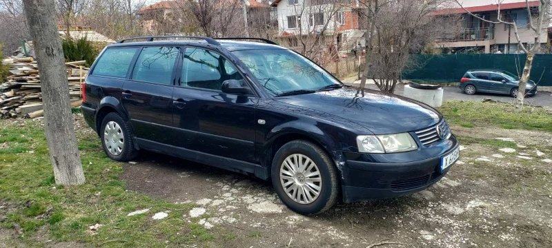 VW Passat, снимка 2 - Автомобили и джипове - 49346844