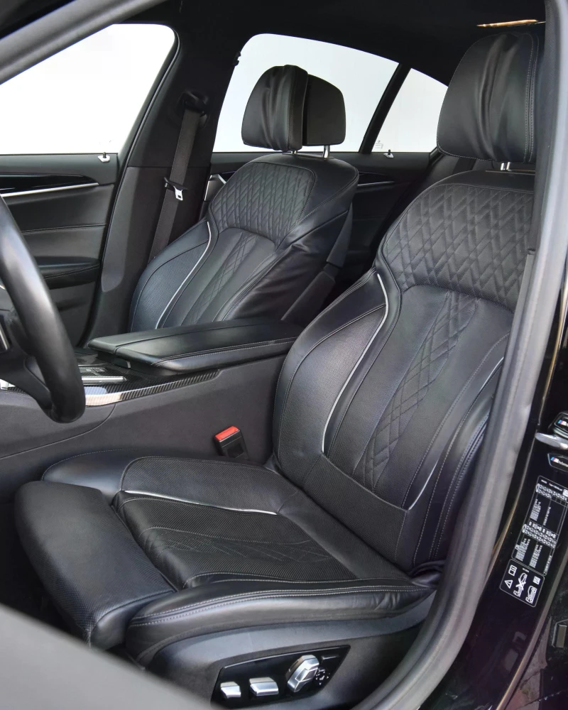 BMW 540 xDrive 320 к.с. LED Keyless VIRTUAL Обдухване, снимка 8 - Автомобили и джипове - 50366363