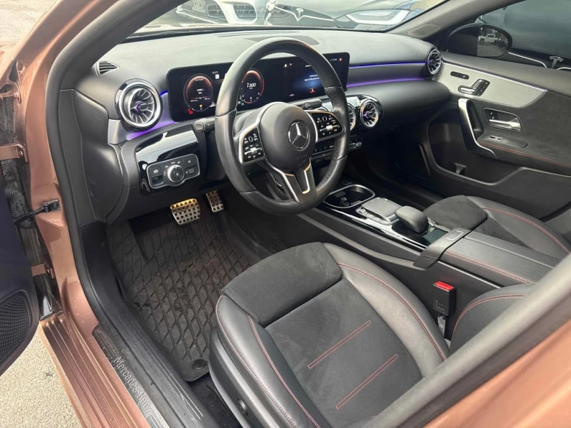 Mercedes-Benz A 220 * 4MATIC Sedan * CARFAX * БЕЗ ПЪРВОНАЧАЛНА ВНОСКА, снимка 5 - Автомобили и джипове - 52903672