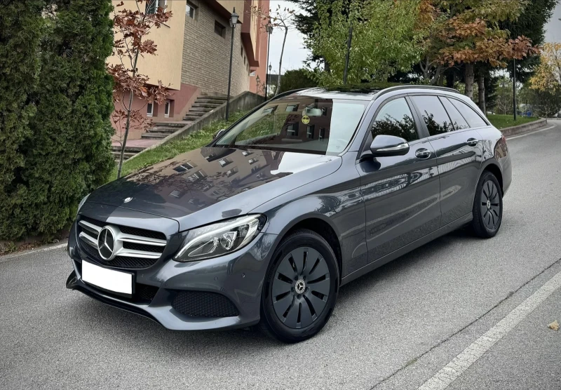 Mercedes-Benz C 220 FULL LED DISTRONIC+ PANORAMA, снимка 3 - Автомобили и джипове - 53131900