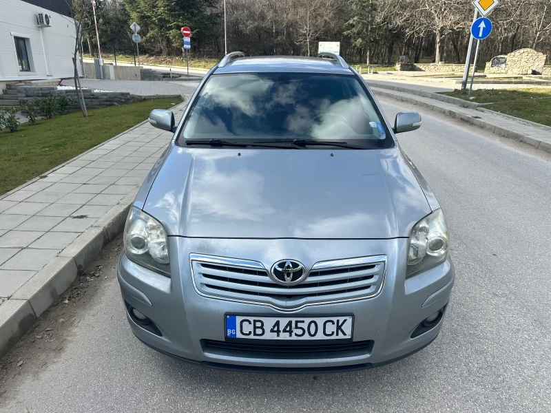 Toyota Avensis 2.0D4D//FACELIFT//126KS//NAVI//SW, снимка 8 - Автомобили и джипове - 53527309