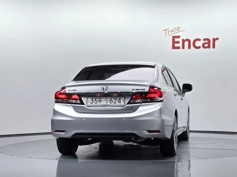 Honda Civic 1.8 EX , снимка 3 - Автомобили и джипове - 55715502