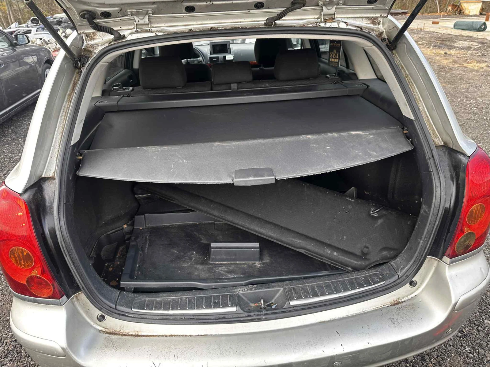 Toyota Avensis 2.2 D-Cat 177�.� 2005� �� ����� | Mobile.bg � ����������� 14