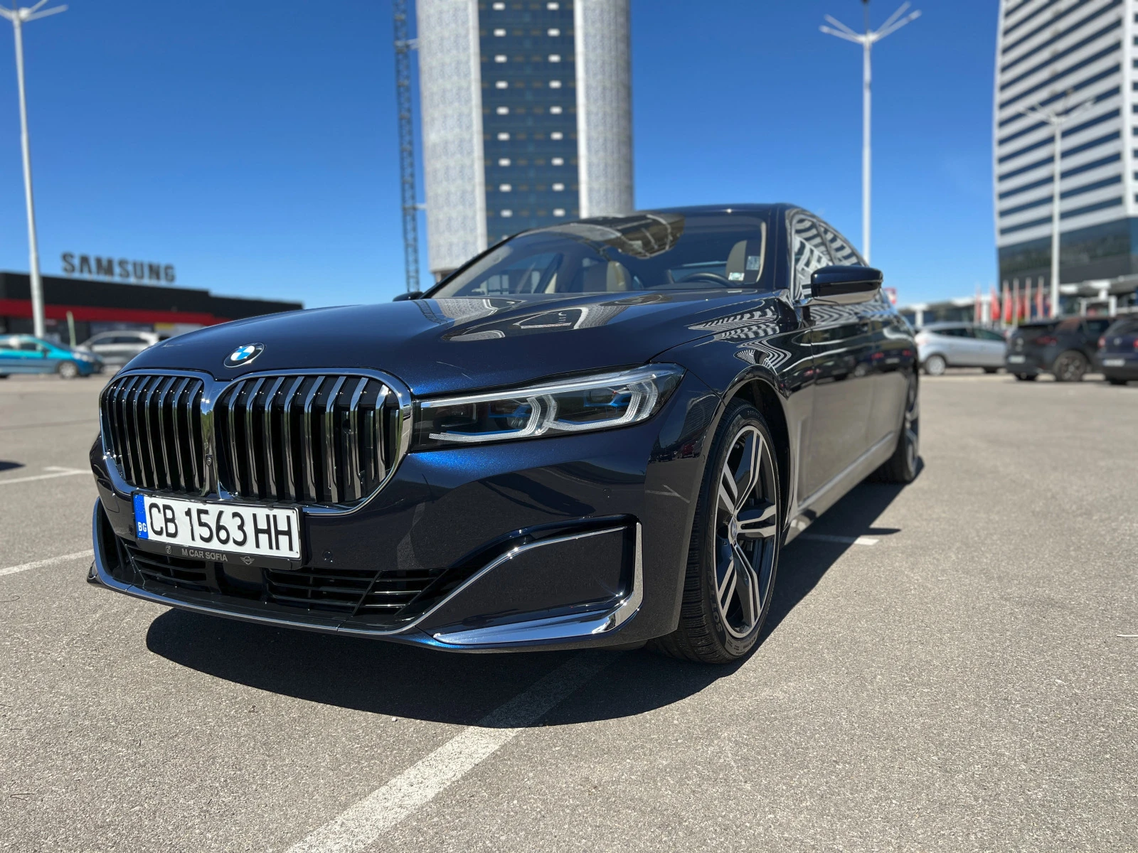 BMW 760 Li xDrive - изображение 2