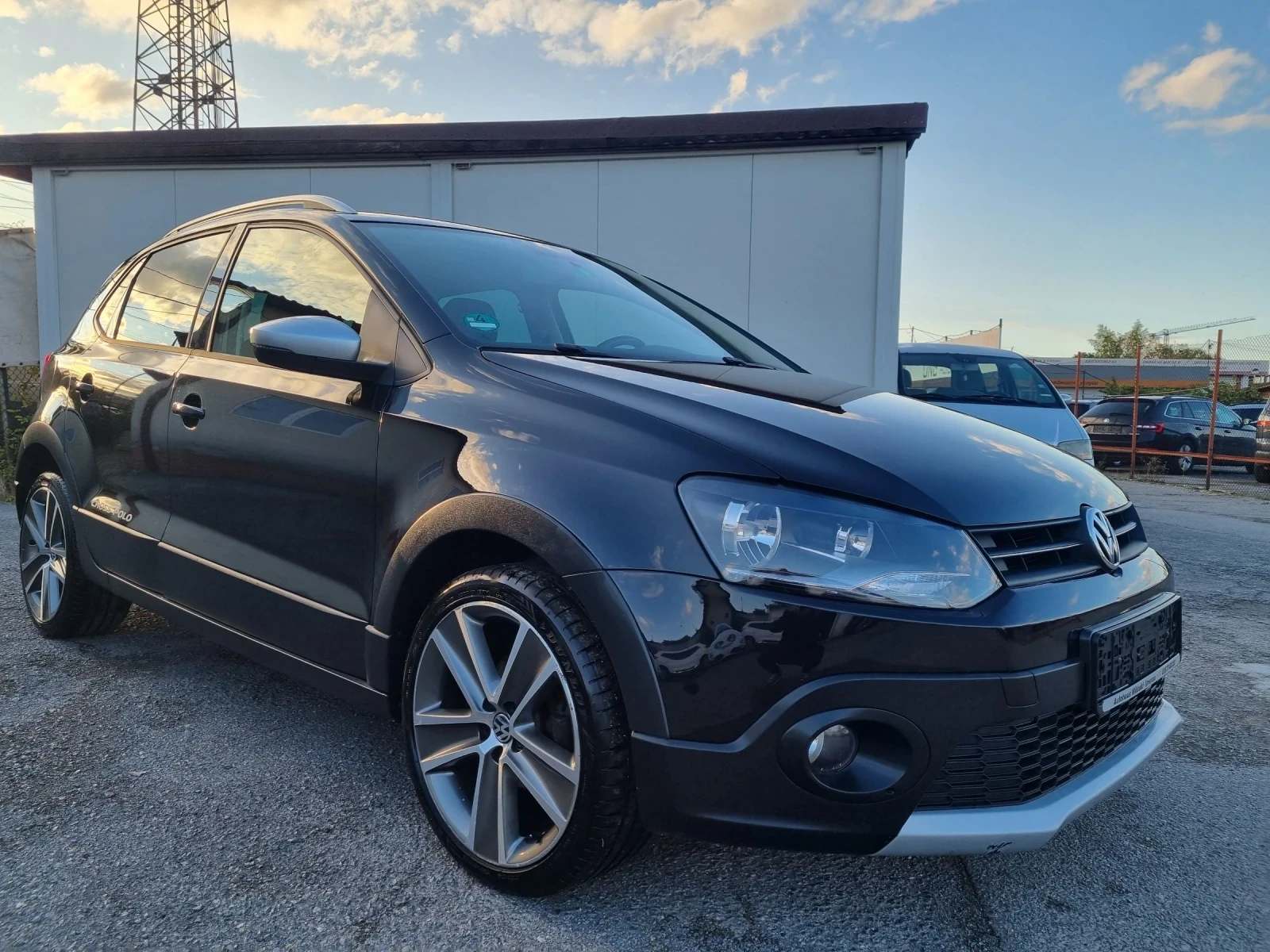 VW Polo Polo cross 1.2 tsi 105кс/6ск/евро5б/ - изображение 3