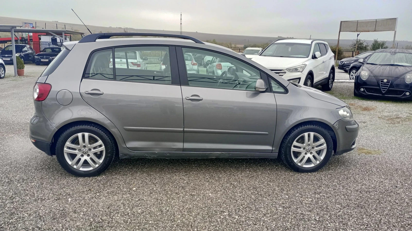 VW Golf Plus 1.6i102ксА/С АГУ - изображение 8