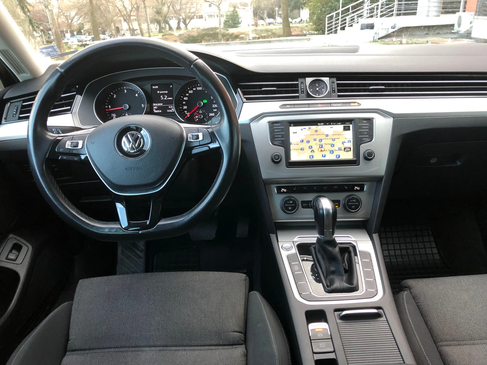 VW Passat  - изображение 8