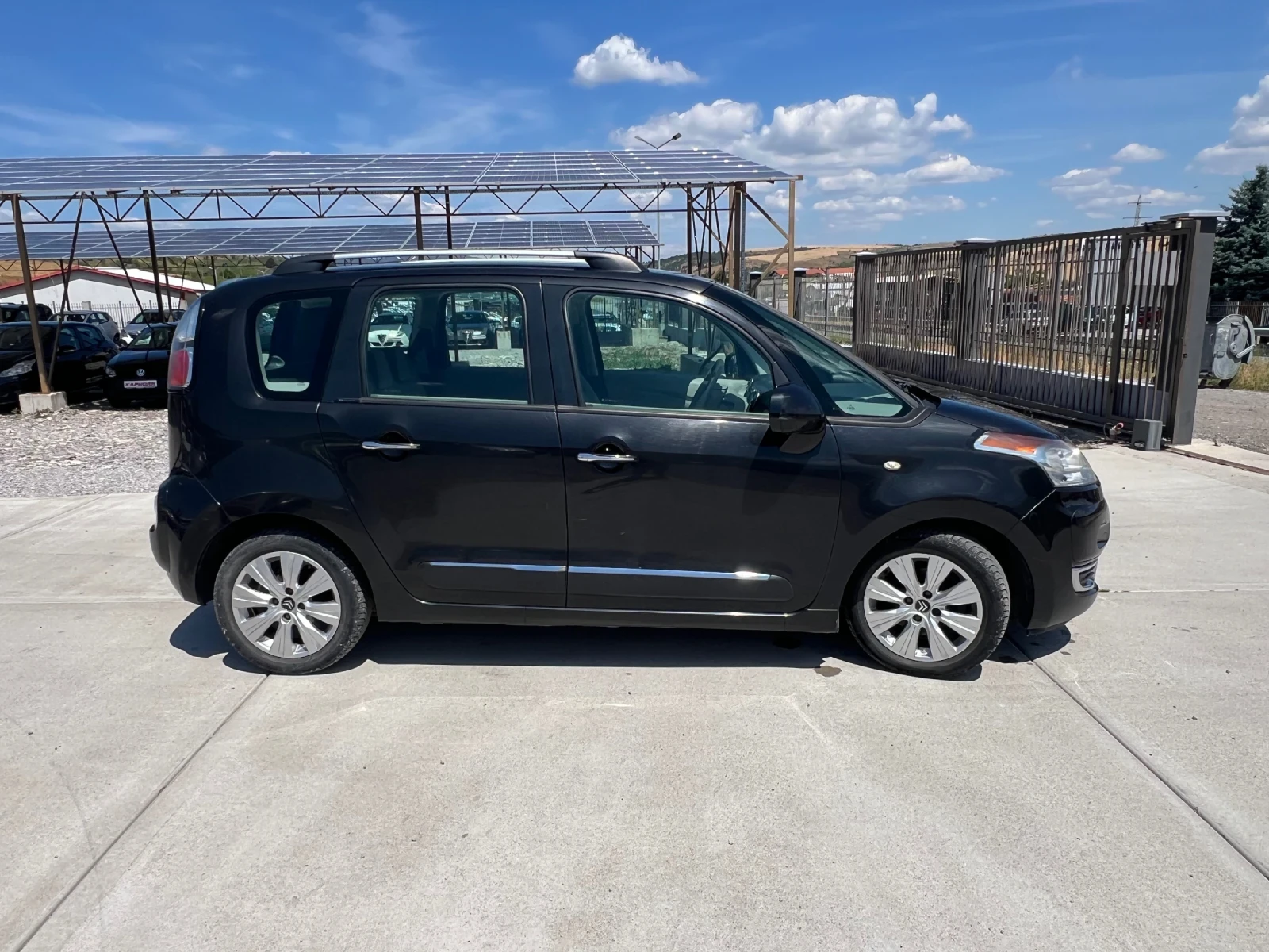 Citroen C3 Picasso 1.6d - изображение 8