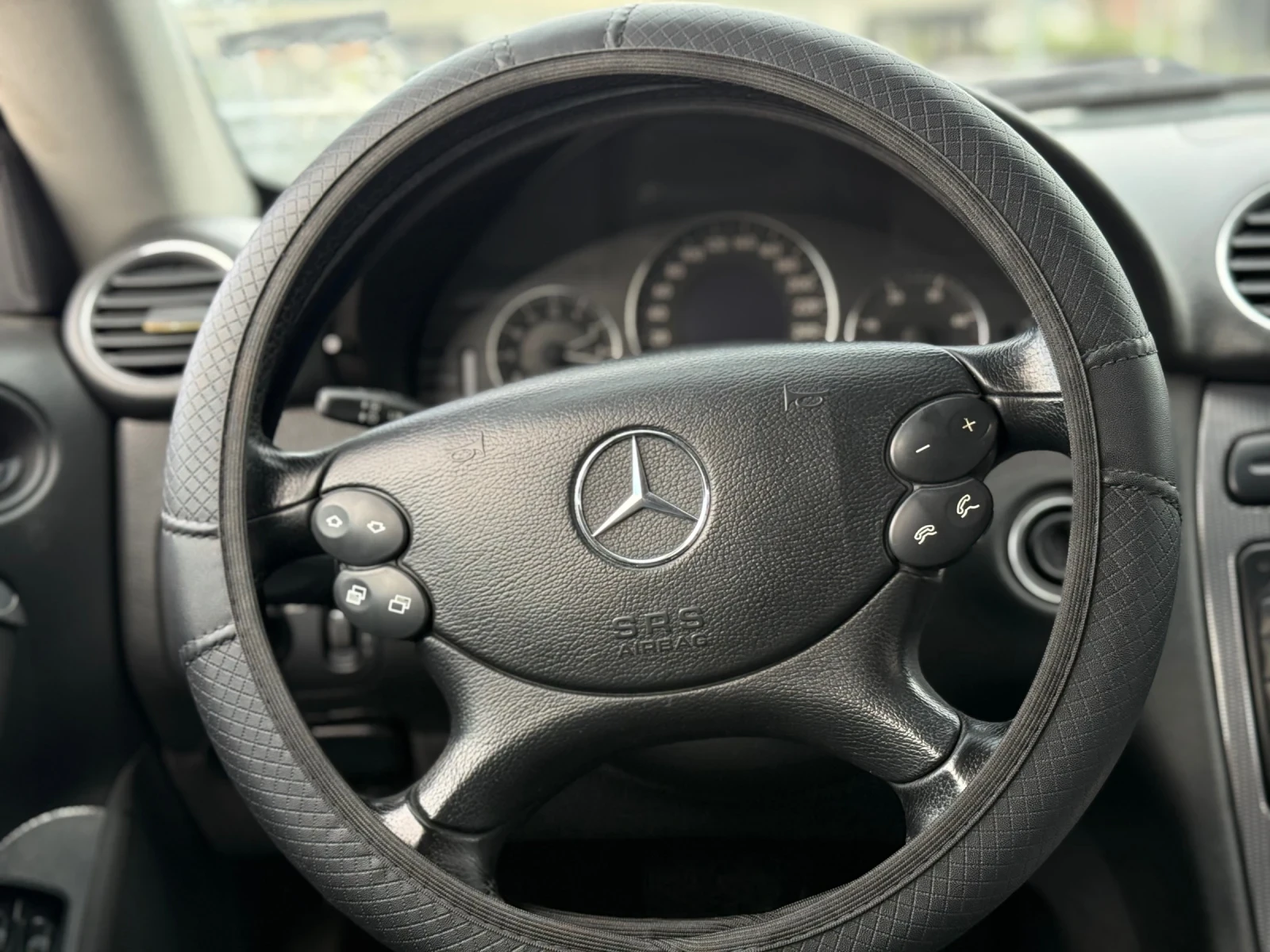 Mercedes-Benz CLK  - изображение 6