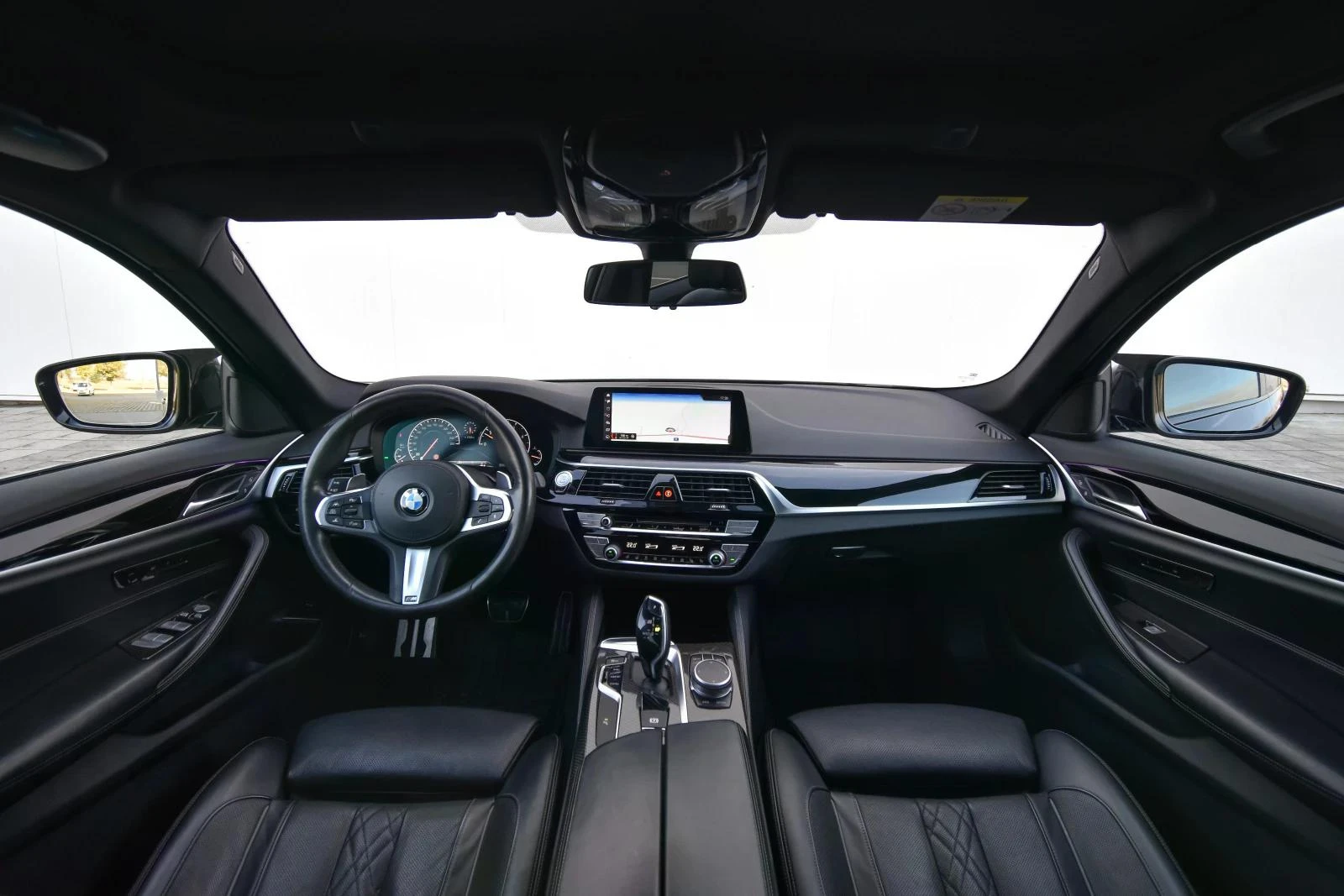 BMW 540 xDrive 320 к.с. LED Keyless VIRTUAL Обдухване - изображение 6