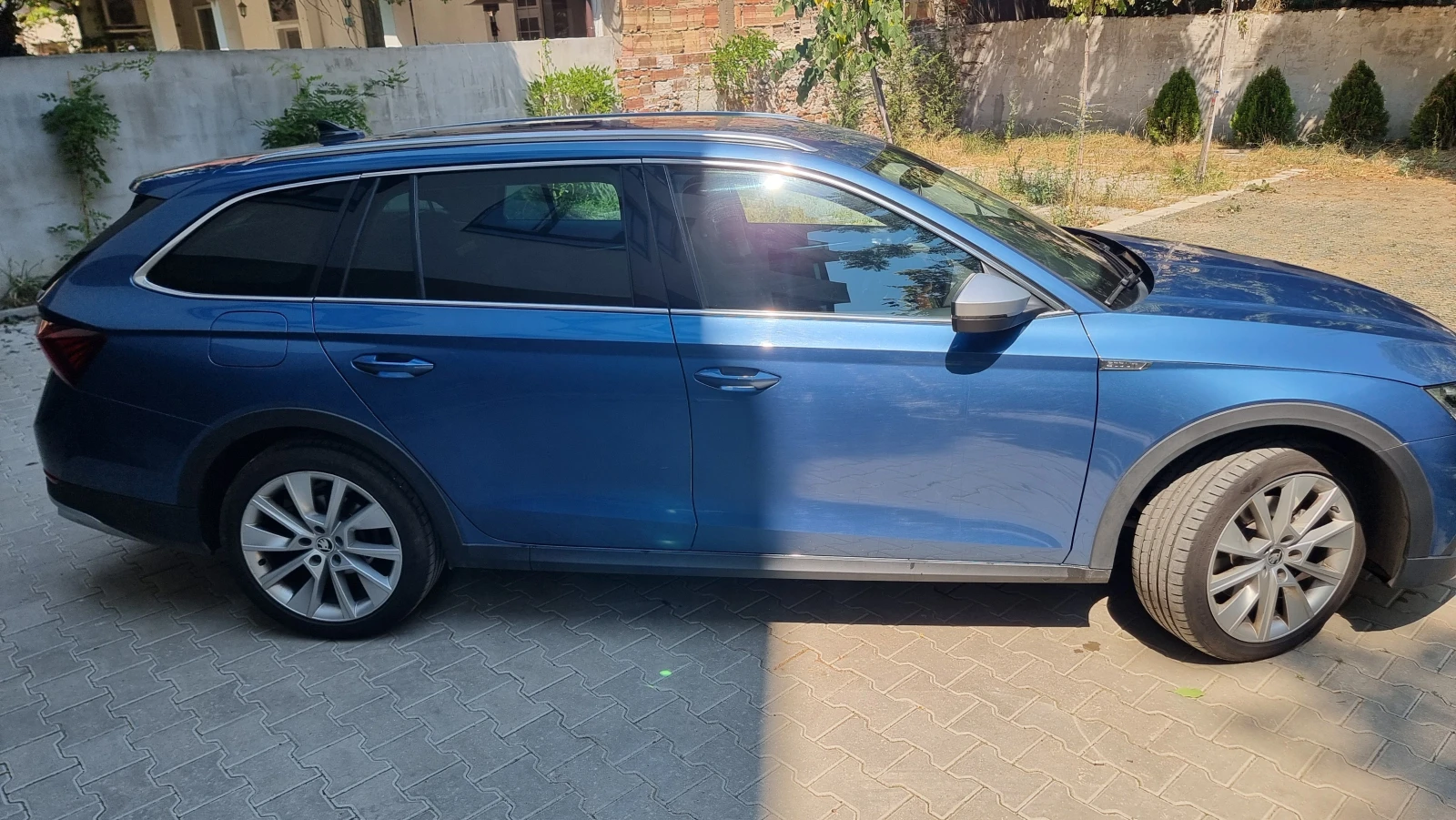 Skoda Octavia Scout - изображение 3