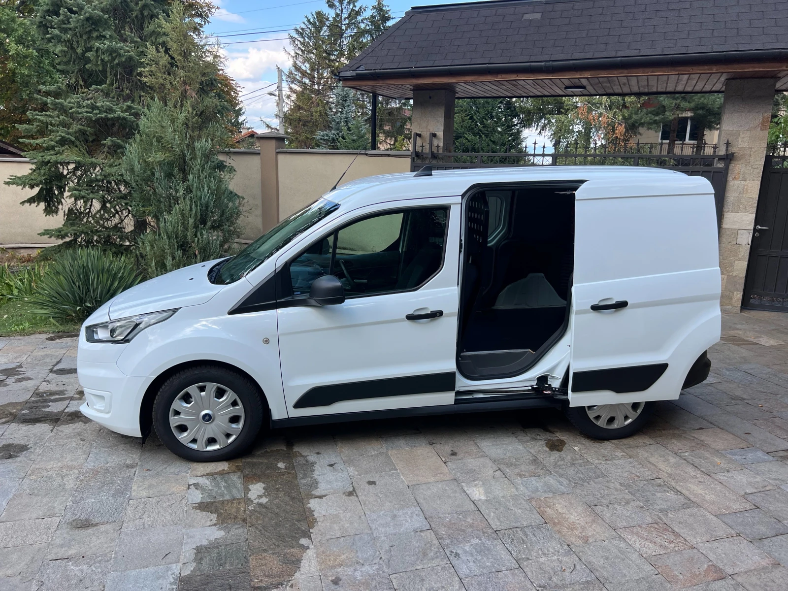 Ford Connect 1.5TDCI - изображение 8