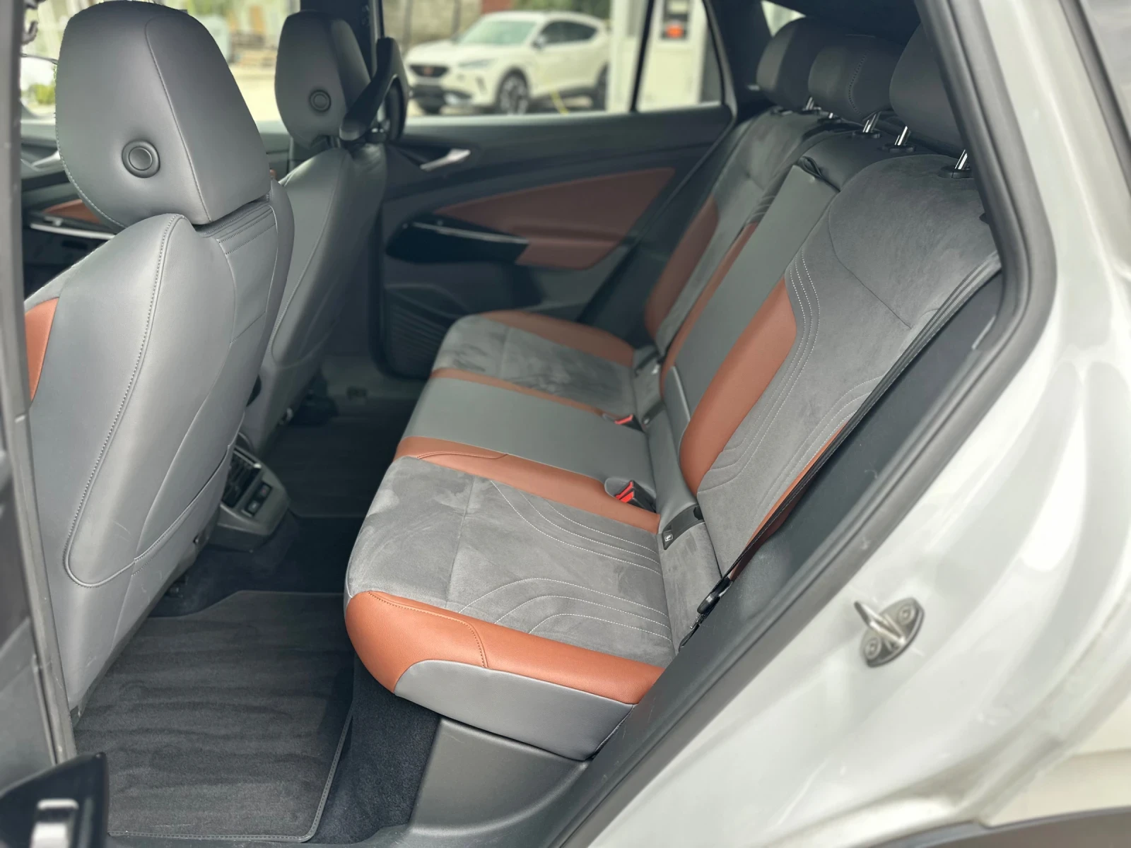 VW ID.4 1ST Edition / 82kwh/Full - изображение 10