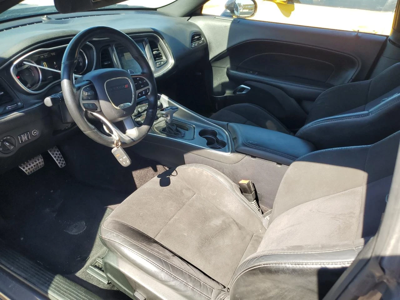 Dodge Challenger R/T SCAT PACK* DISTRONIC* 6.4*  | Mobile.bg   8