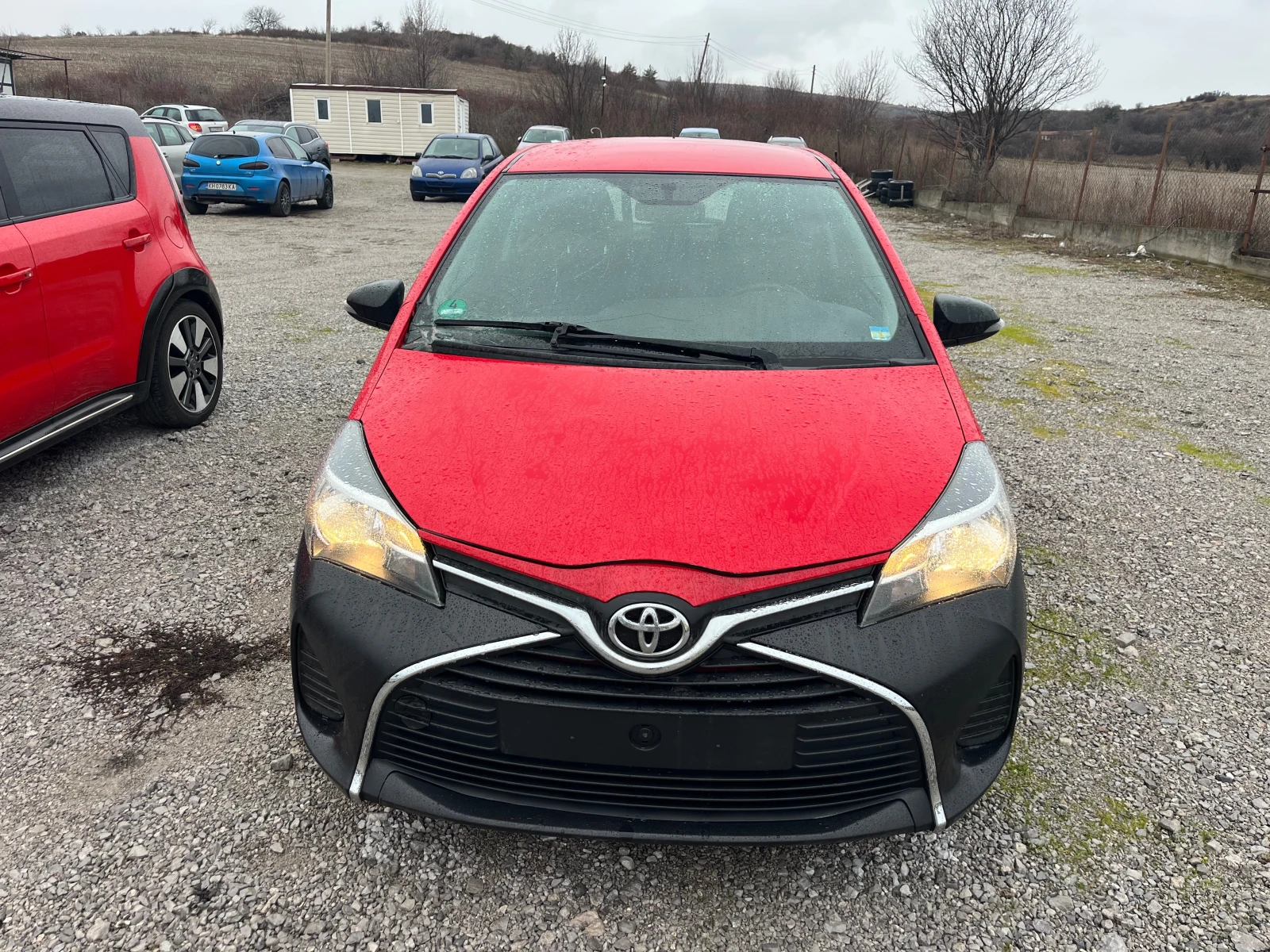 Toyota Yaris 1.0 Euro 6 | Mobile.bg � ����������� 1