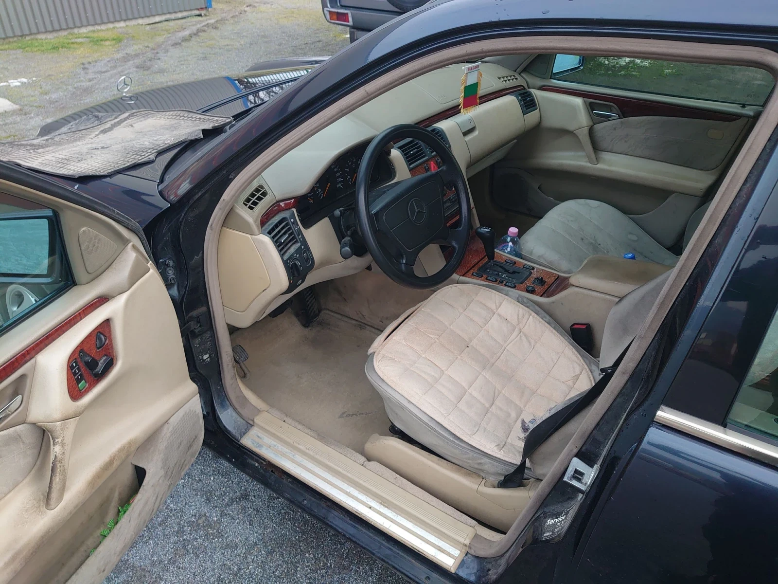 Mercedes-Benz E 230  - изображение 6