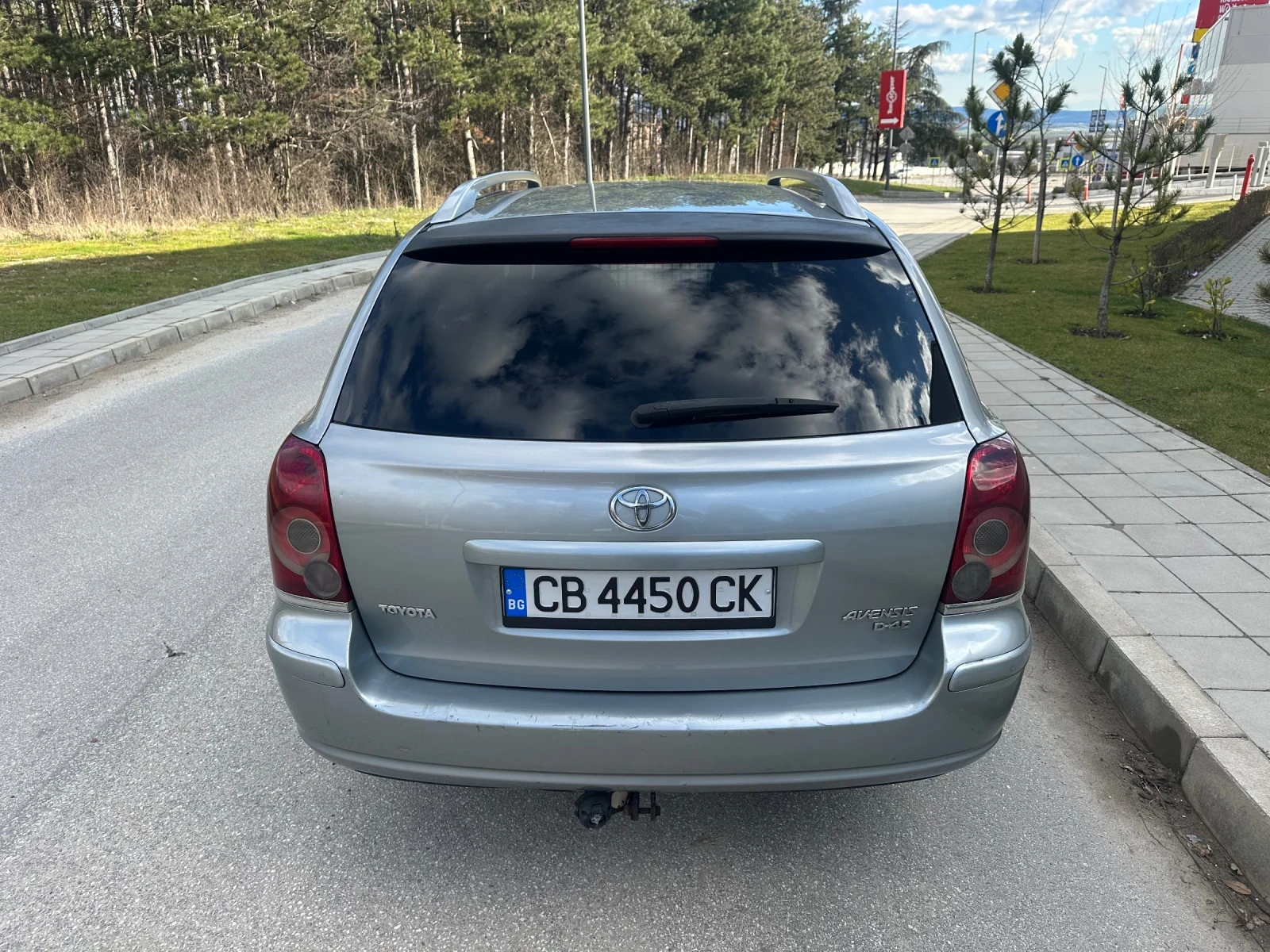 Toyota Avensis 2.0D4D//FACELIFT//126KS//NAVI//SW | Mobile.bg � ����������� 4