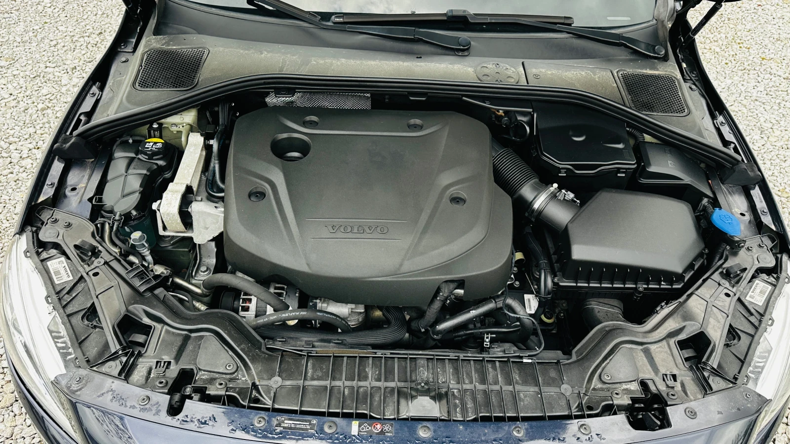 Volvo V60 Face-2.0d-150kc euro 6 автоматик Нави, снимка 13 - Автомобили и джипове - 53624624
