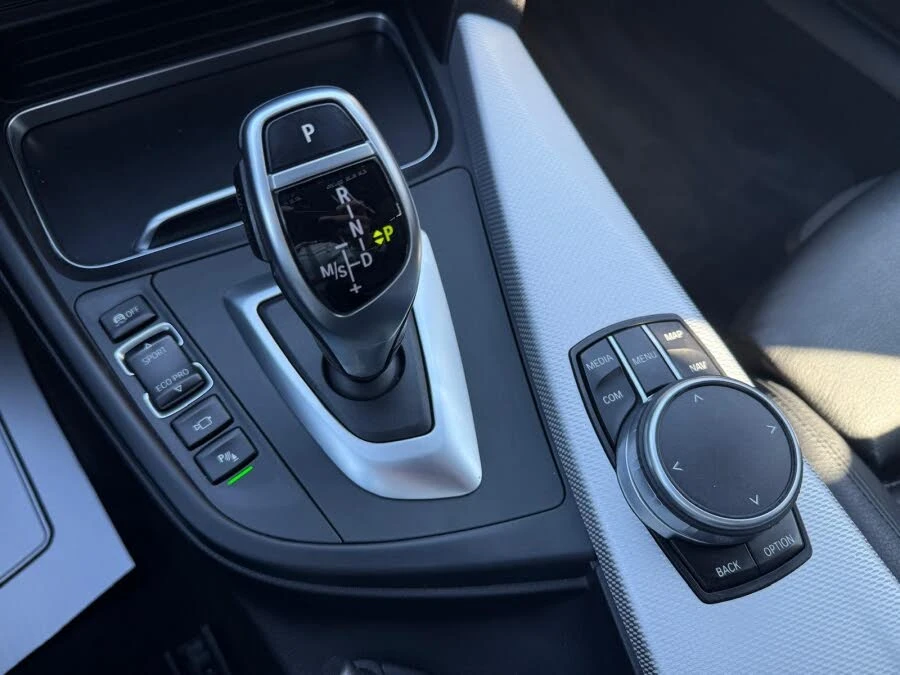 BMW 440 I * M-Package* * HeadUp* AвтоКредит* (ЦЕНА ДО БГ), снимка 15 - Автомобили и джипове - 53865284