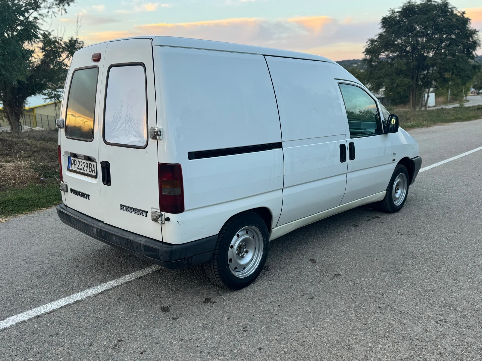 Peugeot Expert 2.0 HDI, снимка 3 - Автомобили и джипове - 53911969