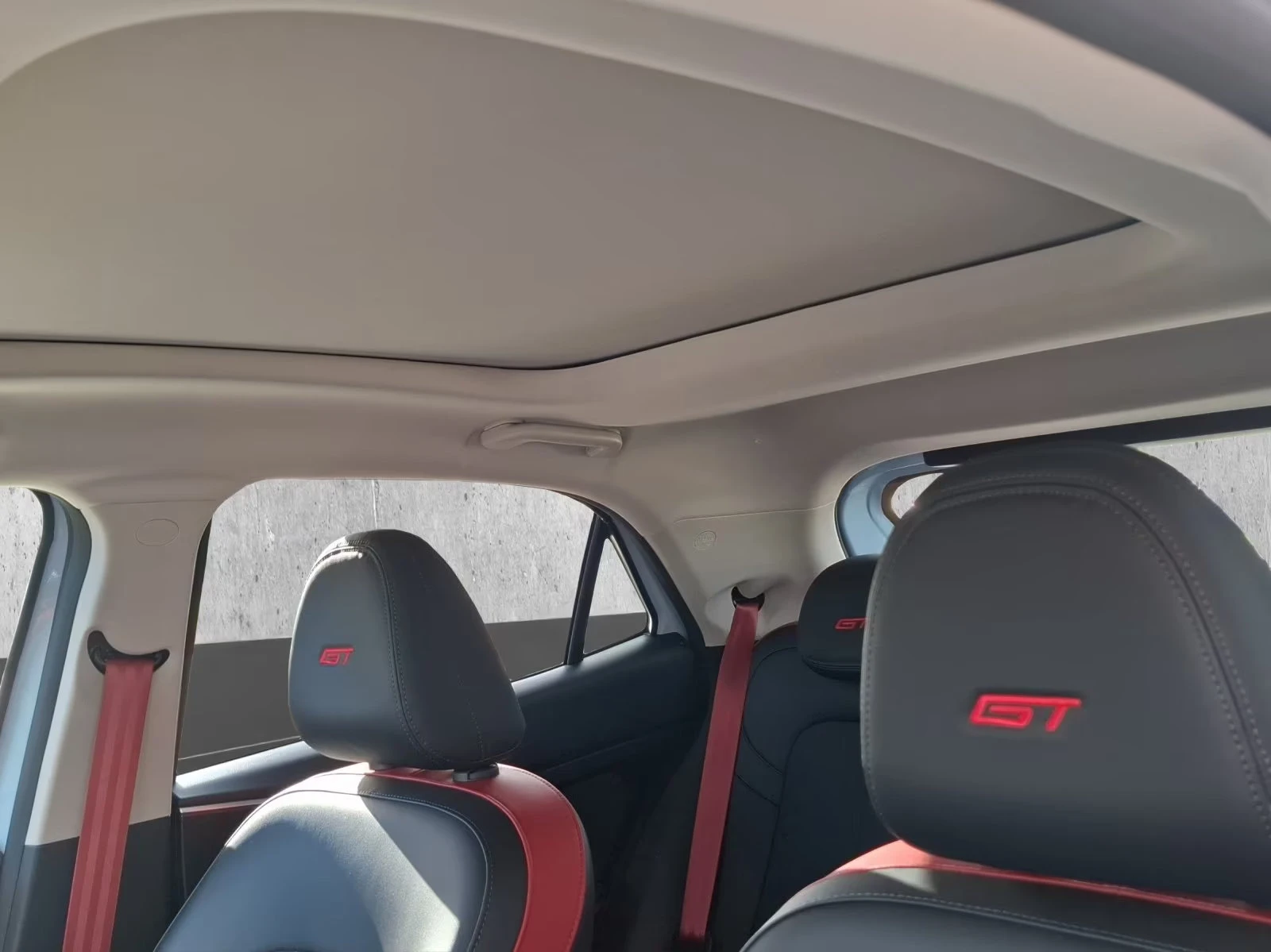 GWM ORA 03 GT-LINE/171HP/PANO/360/KLESS/LED/NAVI/DIGI/992g, снимка 7 - Автомобили и джипове - 54031407