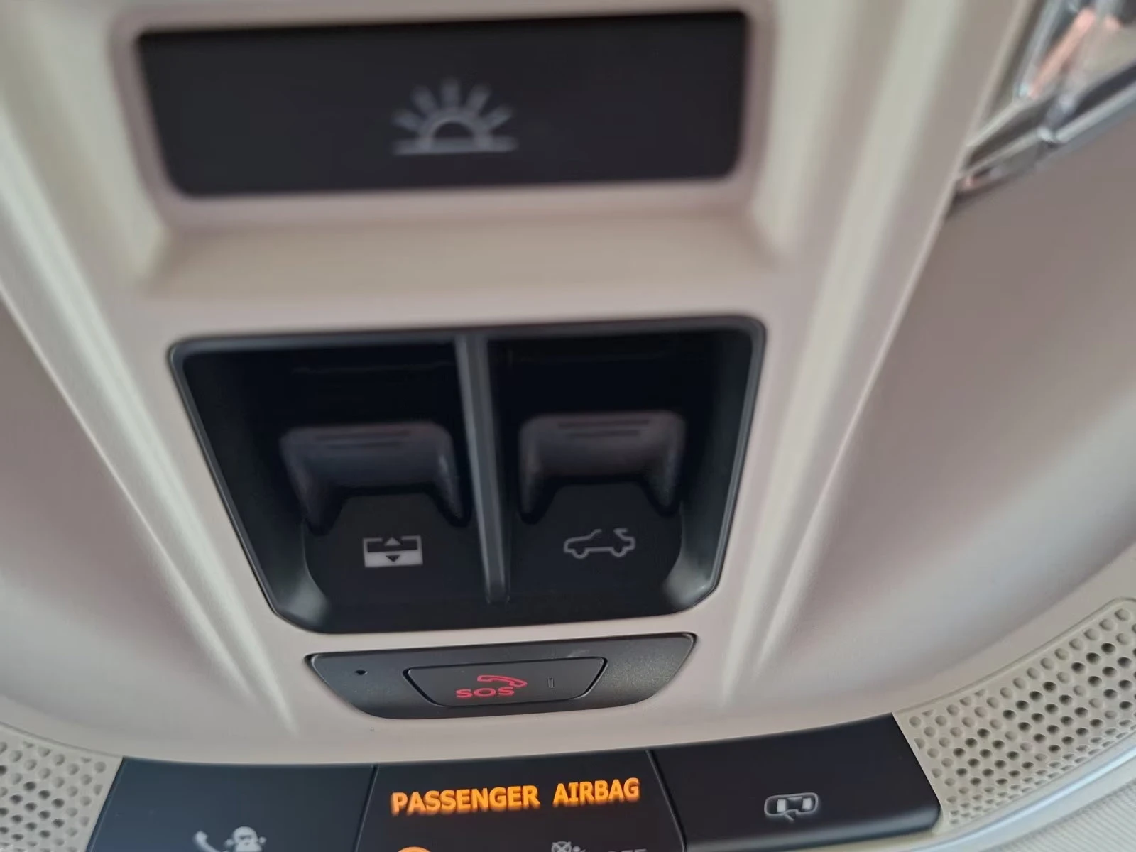 GWM ORA 03 GT-LINE/171HP/PANO/360/KLESS/LED/NAVI/DIGI/992g, снимка 13 - Автомобили и джипове - 54031407