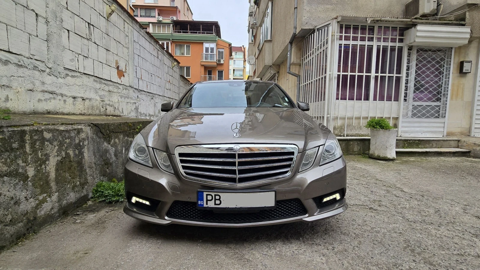 Mercedes-Benz E 500 На газ, снимка 3 - Автомобили и джипове - 54178408