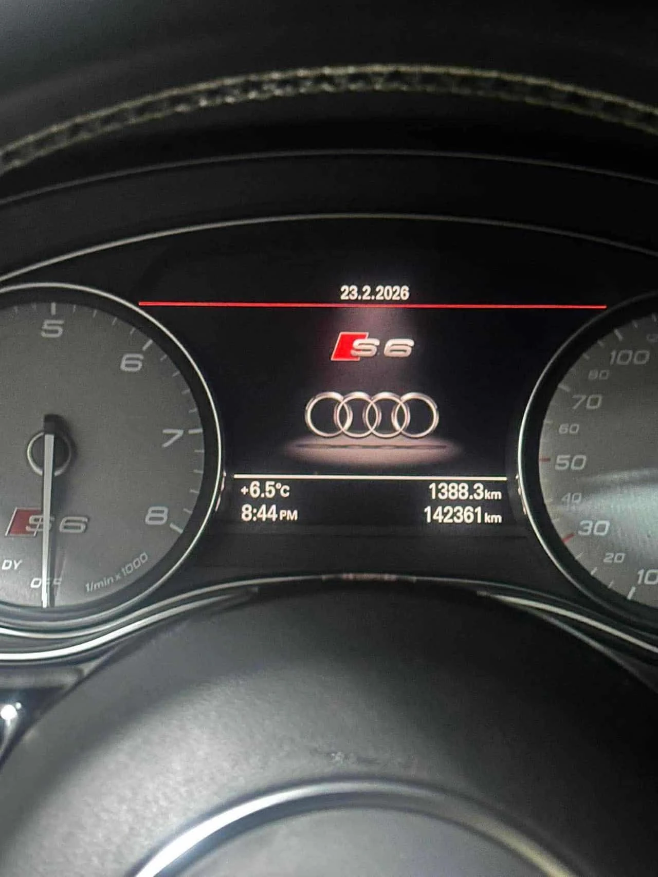 Audi S6 4.0 TFSI quattro S tronic  CARFAX | Mobile.bg � ����������� 8