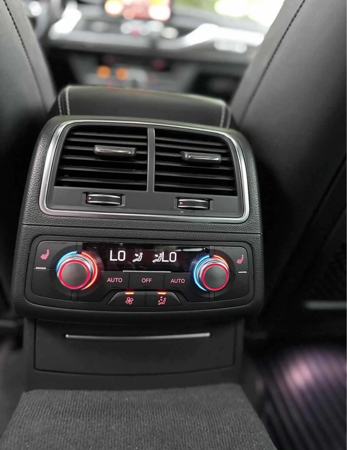 Audi S6 4.0 TFSI quattro S tronic  CARFAX | Mobile.bg � ����������� 10