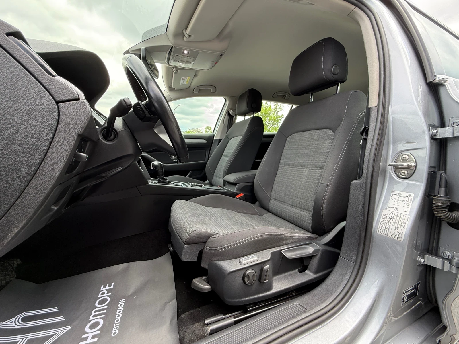 VW Passat 2.0TDI 150kc DSG Executive 8.5 FaceLift, снимка 13 - Автомобили и джипове - 54554493