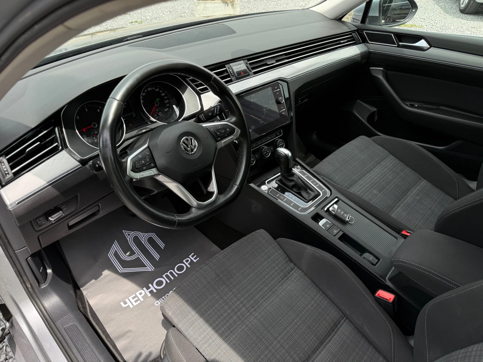 VW Passat 2.0TDI 150kc DSG Executive 8.5 FaceLift, снимка 14 - Автомобили и джипове - 54554493