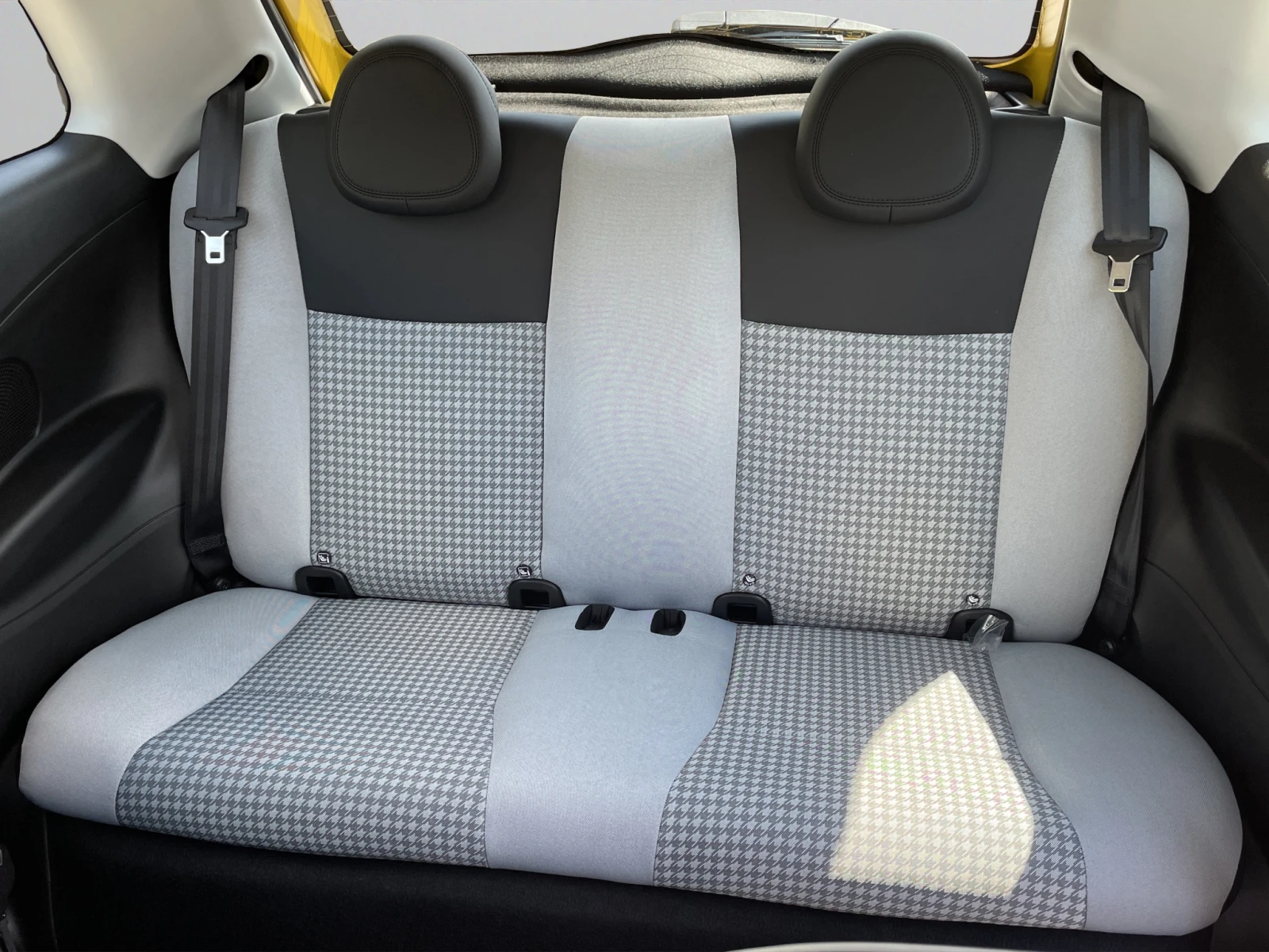 Fiat 500 TORINO 1.0 Hybrid Petrol 65 hp MT6, снимка 13 - Автомобили и джипове - 54563493