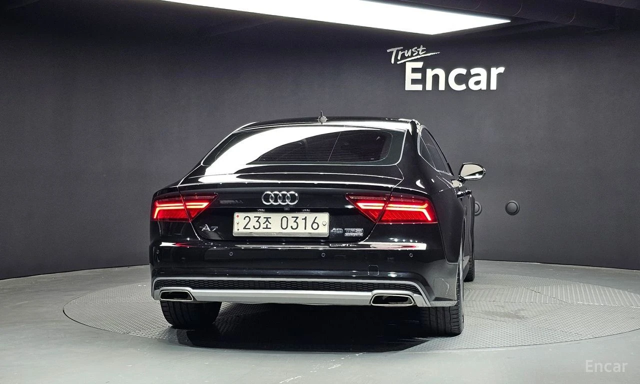 Audi A7 QUATTRO* 40* TFSI* SPORT* КАМЕРА* SUNROOF* ПОДГРЕВ, снимка 4 - Автомобили и джипове - 54633797