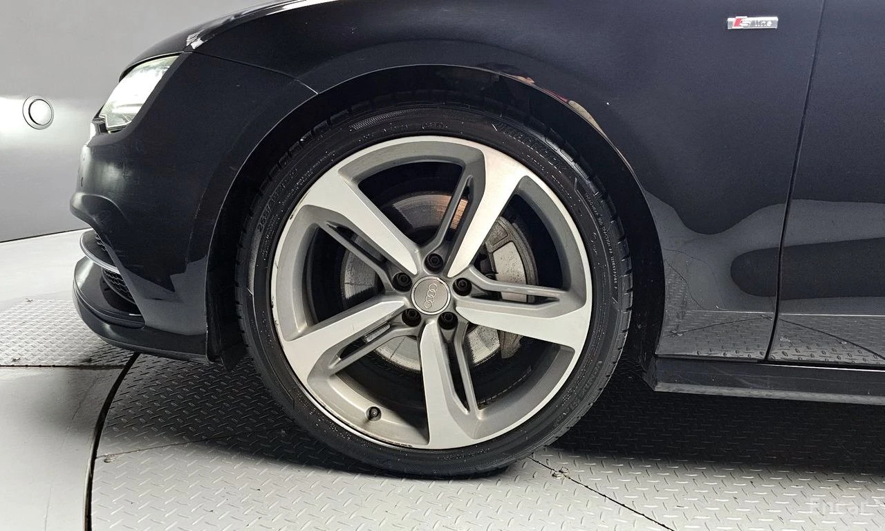 Audi A7 QUATTRO* 40* TFSI* SPORT* КАМЕРА* SUNROOF* ПОДГРЕВ, снимка 15 - Автомобили и джипове - 54633797
