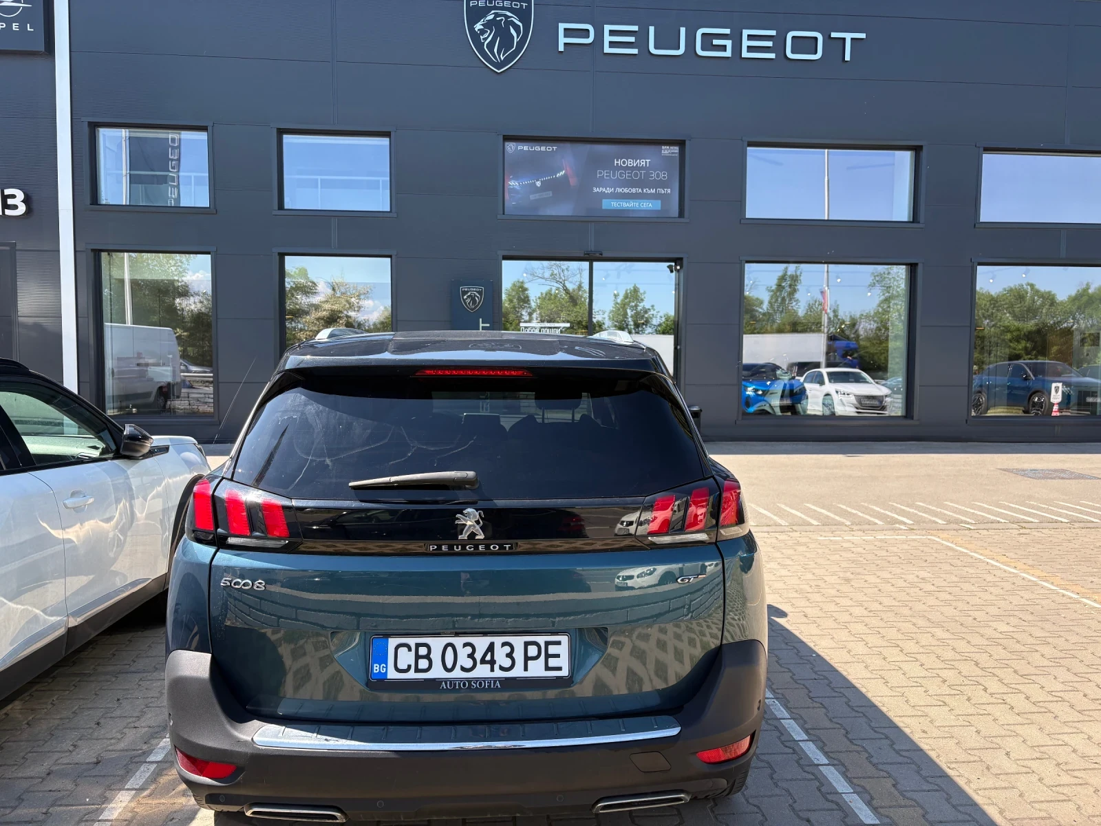 Peugeot 5008 BlueHDI  EAT8  GT  Keyless Full Led , снимка 4 - Автомобили и джипове - 54692776