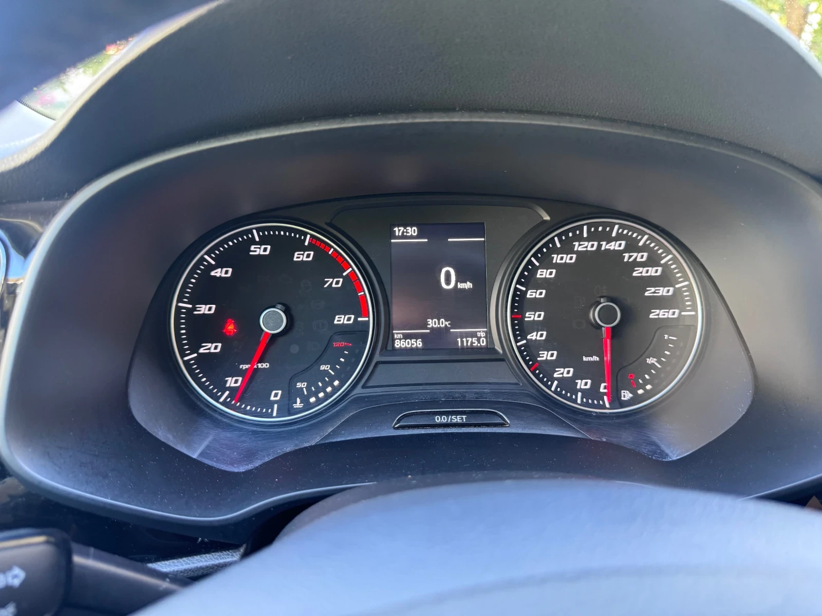 Seat Leon 1.2 i, снимка 11 - Автомобили и джипове - 54956204