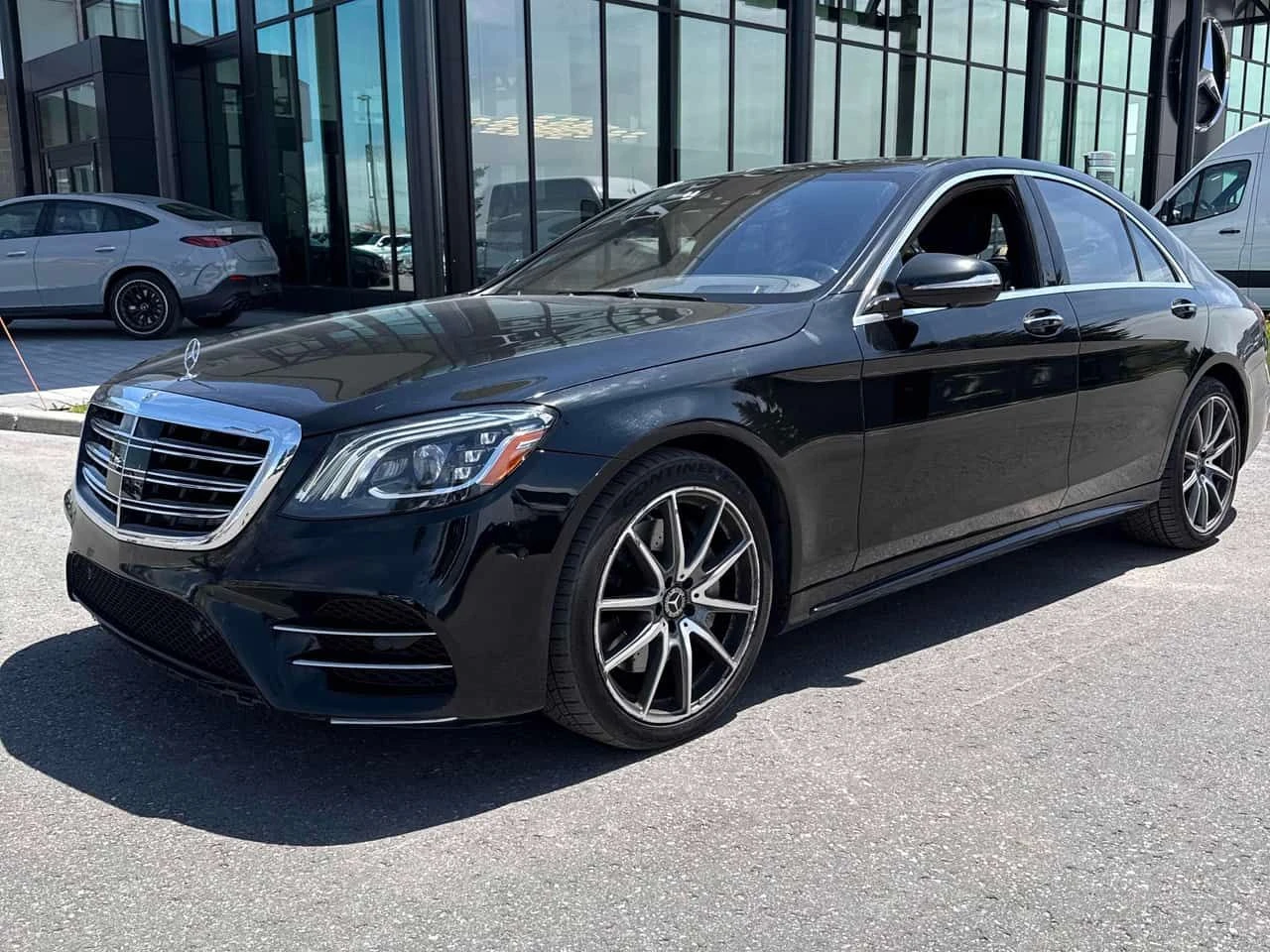 Mercedes-Benz S 560 4MATIC * ГЛАВНО ПРЕДСТАВИТЕЛСТВО НА MERCEDES* 