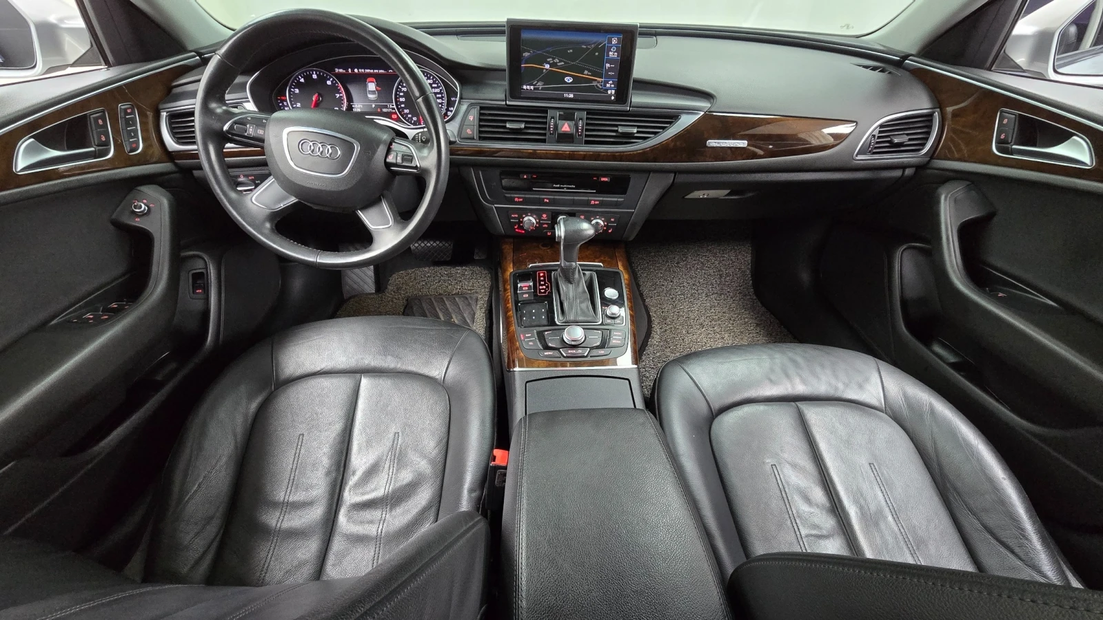 Audi A6 3.0T QUATTRO * ПОДГРЕВ * КАМЕРА * ЛЮК, снимка 7 - Автомобили и джипове - 55279661
