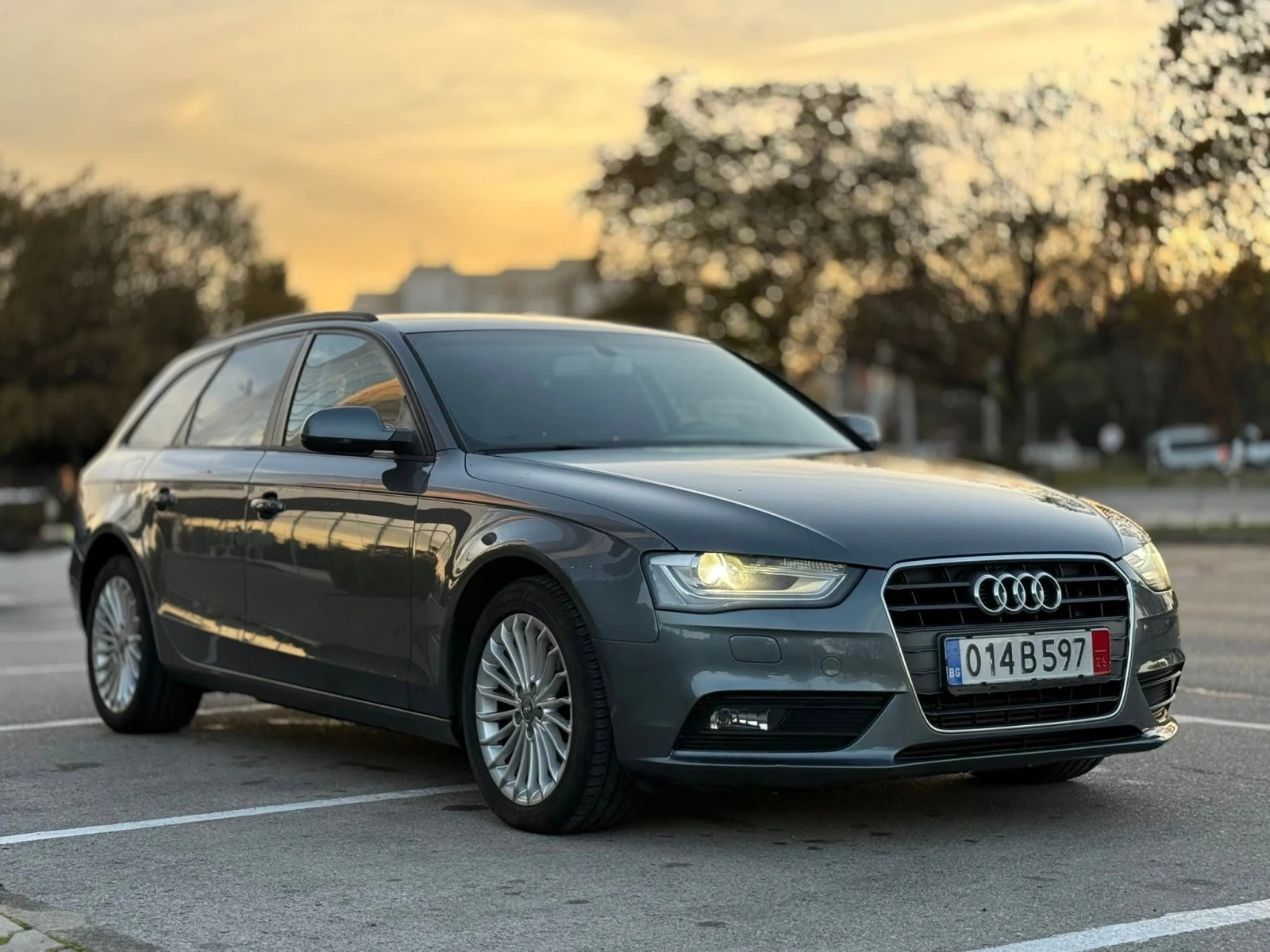 Audi A4 143, снимка 2 - Автомобили и джипове - 55515352