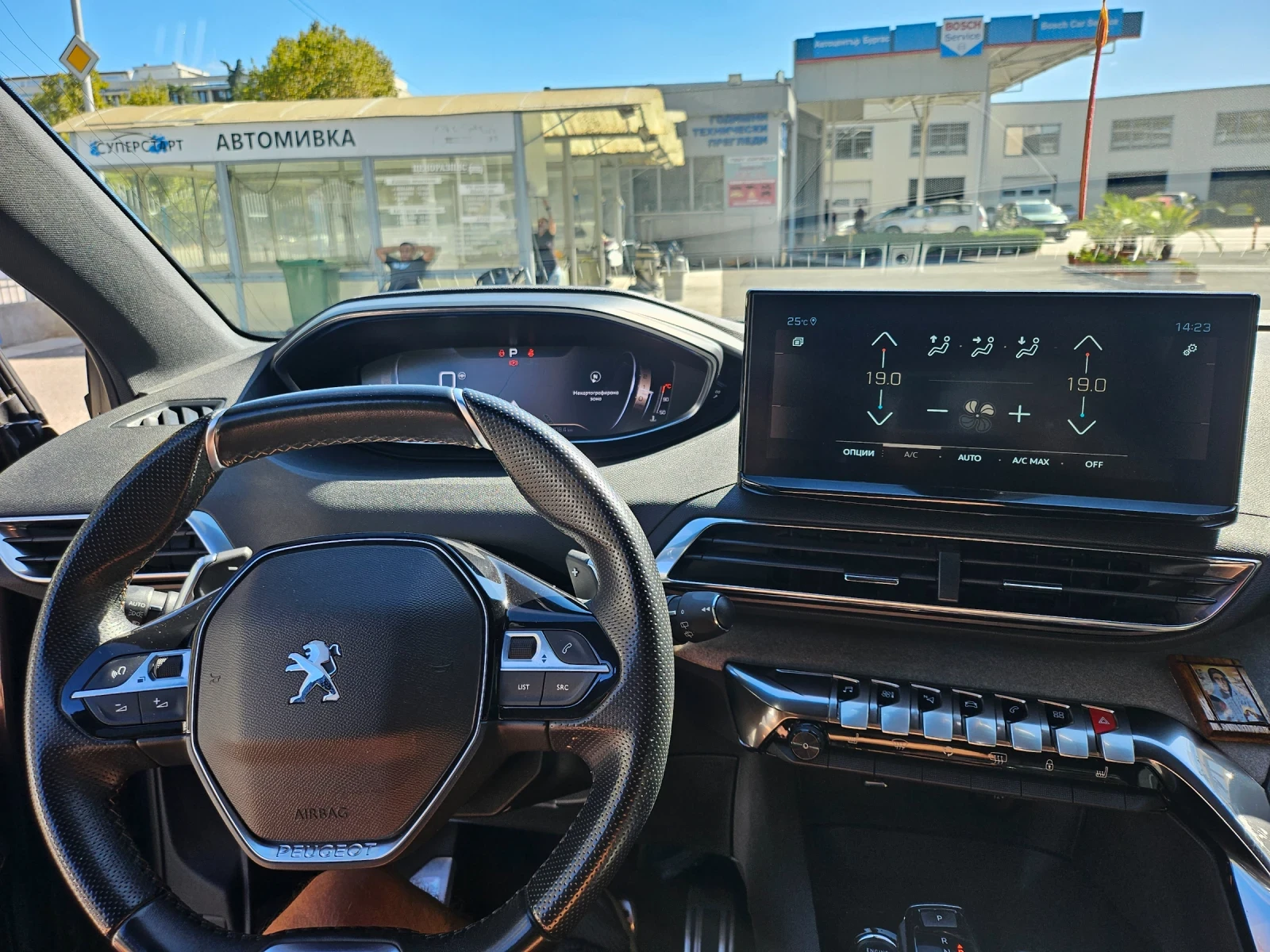 Peugeot 5008 GT, снимка 2 - Автомобили и джипове - 55848458