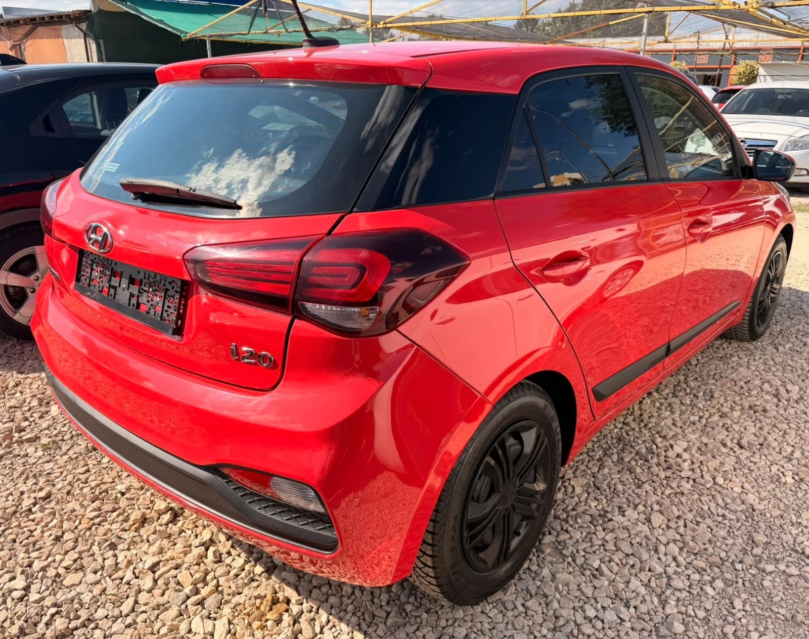Hyundai I20 1.2 Style * 26 000 kм * Facelift * Kamera * Navi , снимка 2 - Автомобили и джипове - 55874403