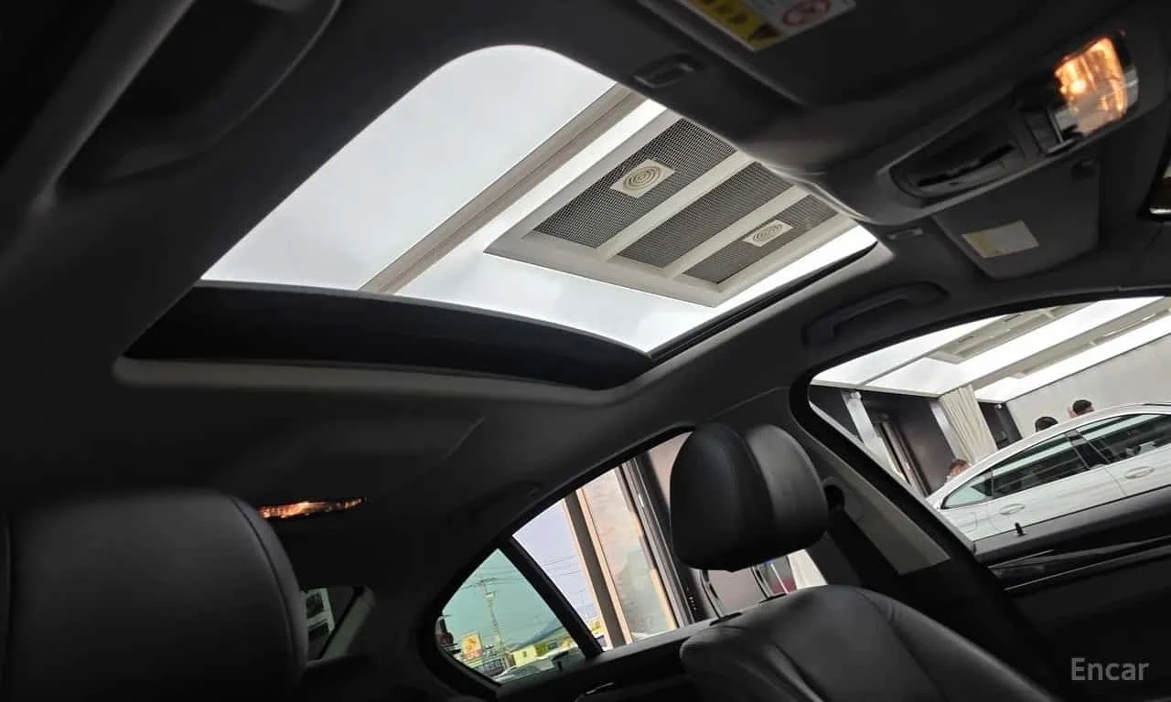 BMW 530 * xDrive M Pack * H/K ����� * HEAD UP * 360 *  | Mobile.bg � ����������� 17
