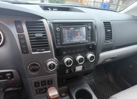 Toyota Sequoia PLATINUM * AWD * CARFAX * СЕРВИЗНА ИСТОРИЯ * , снимка 10