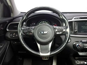 Kia Sorento 2.2 CRDI 4WD - САМО 30% АВАНС, снимка 13